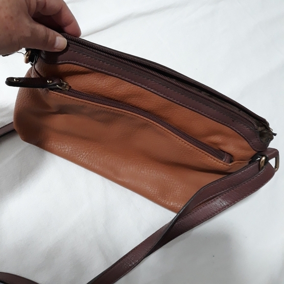 Boc  Shoulder/Crossbody Camel Bag Zipper for Closure - Picture 4 of 15